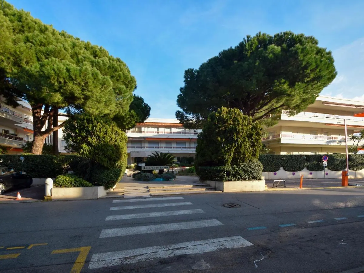 Apartment De La Mer By Interhome Villeneuve-Loubet 0*,