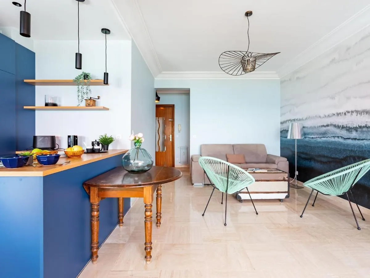 Apartment De La Mer By Interhome Villeneuve-Loubet